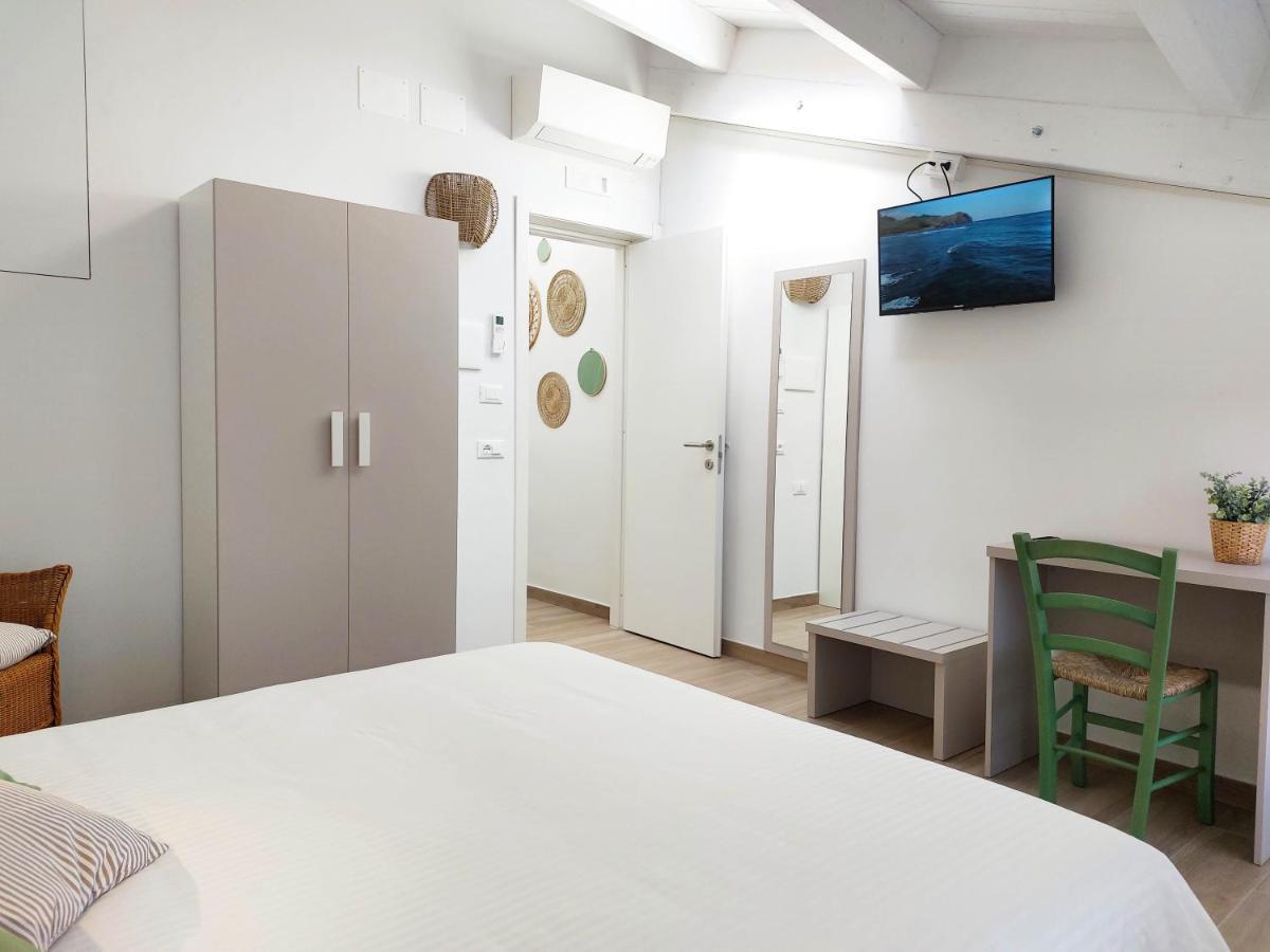 Affittacamere Casa Lilibet San Benedetto del Tronto Eksteriør billede